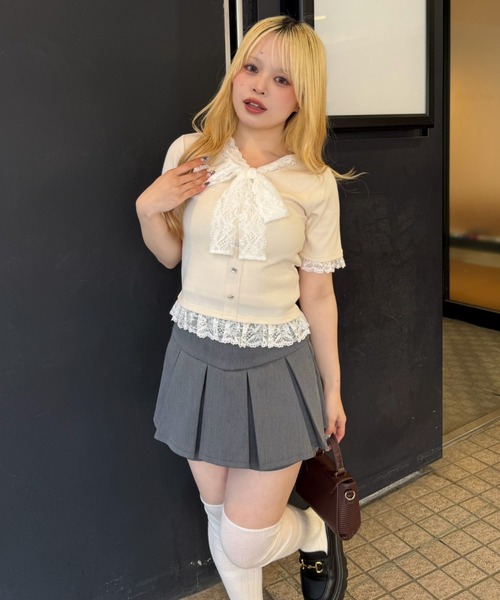 Another Branch olive des olive（アナザーブランチオリーブデオリーブ）の「【ガーリー好きにオススメ】レースリボン付テレコプルオーバー（Tシャツ/カットソー・レディース・アイボリー/ブラック/サックスブルー・FREE）」の4枚目の写真