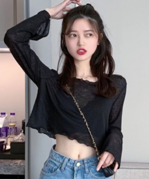 Lips(リップス)の「シアー素材×メローデザインで抜け感UP!トレンド感溢れるクロップドトップス(シャツ/ブラウス・レディース・ブラック/ホワイト・FREE)」の3枚目の写真