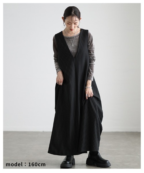 Sawa a la mode(サワアラモード)の「3wayストライプ柄変形ジャンパースカート(ワンピース・レディース・ブラック・FREE)」の21枚目の写真