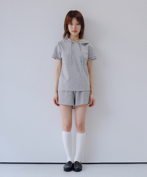 OHESHIO(オヘシオ)の「HOODED LAYERED CAP SLEEVE T-SHIRT, MELANGE(パーカー・レディース・その他・FREE)」の3枚目の写真