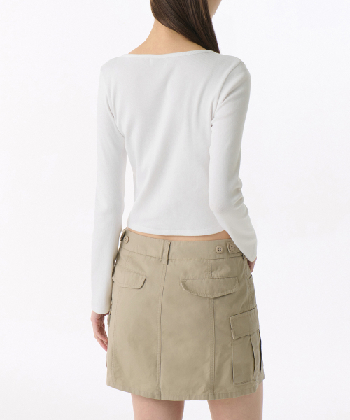MUSINSA STANDARD WOMAN（ムシンサスタンダードウーマン）の「ウィメンズリブスリムスcoopネックジャージカーディガン[ホワイト]（カーディガン/ボレロ・レディース・その他・X-SMALL/SMALL/MEDIUM/LARGE）」の3枚目の写真