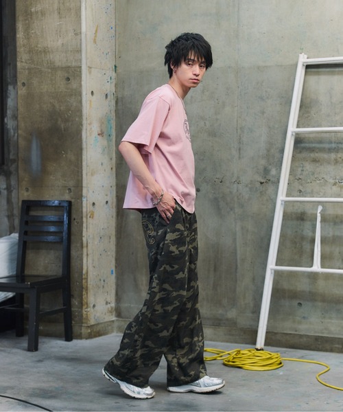 ILL'S(イルズ)の「FRONT GRAPHIC T-SHIRT / フロントグラフィックTシャツ メンズ レディース ユニセックス(Tシャツ/カットソー・メンズ・チャコールグレー/イエロー/ピンク・M/L)」の16枚目の写真