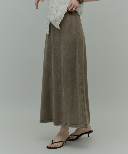 Plumel(プルメル)の「Over Dye Cut Long Skirt / オーバーダイカットロングスカート(スカート・レディース・ブラウン/グレー・MEDIUM)」の1枚目の写真