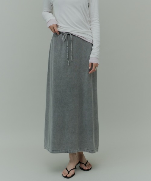 Plumel(プルメル)の「Over Dye Cut Long Skirt / オーバーダイカットロングスカート(スカート・レディース・ブラウン/グレー・MEDIUM)」の15枚目の写真