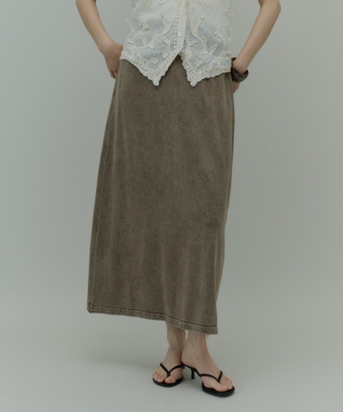 Plumel(プルメル)の「Over Dye Cut Long Skirt / オーバーダイカットロングスカート(スカート・レディース・ブラウン/グレー・MEDIUM)」の5枚目の写真