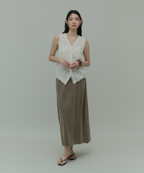 Plumel(プルメル)の「Over Dye Cut Long Skirt / オーバーダイカットロングスカート(スカート・レディース・ブラウン/グレー・MEDIUM)」の11枚目の写真