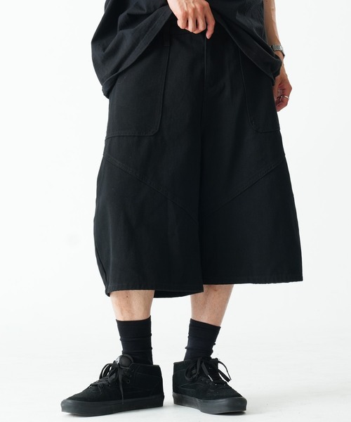 Beno(ビーノ)の「ワイド ショートパンツ(その他パンツ・メンズ・ブルー/グレー/ブラック・MEDIUM/LARGE)」の16枚目の写真