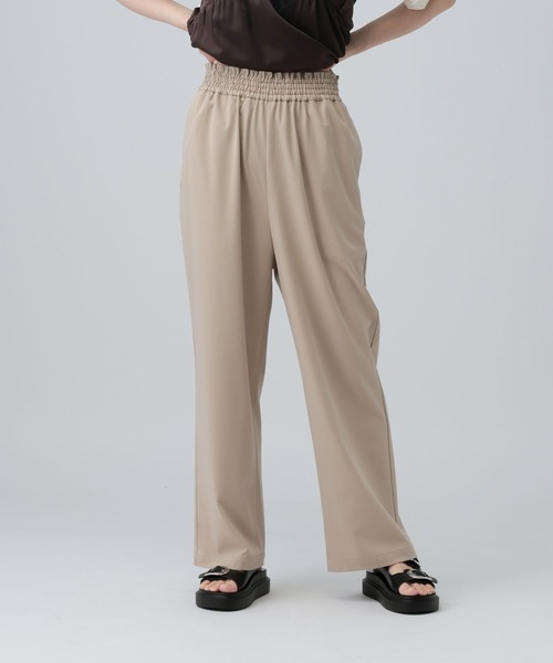 LEPSIM(レプシィム)の「ギャザーストレートパンツ 646557(その他パンツ・レディース・グレイッシュベージュ/ブラック/ネイビー・FREE)」の2枚目の写真