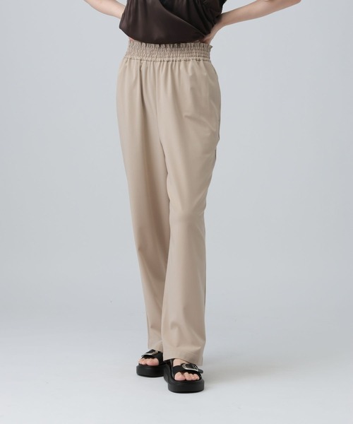 LEPSIM(レプシィム)の「ギャザーストレートパンツ 646557(その他パンツ・レディース・グレイッシュベージュ/ブラック/ネイビー・FREE)」の6枚目の写真