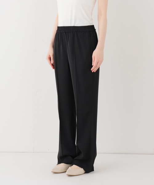 SLOBE IENA(スローブイエナ)の「《WEB限定/4サイズ展開/追加》ピンタックセミフレアパンツ(その他パンツ・レディース・ブラック・38/36/34/40)」の6枚目の写真