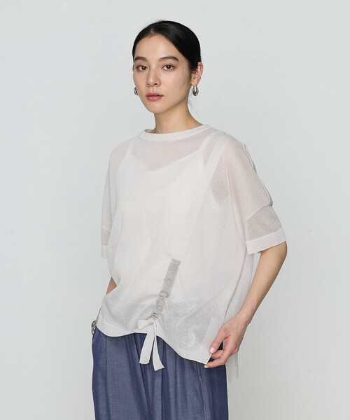 Gabardine K.T(ギャバジンケーティー)の「オーガニックコットン×リサイクルPe ドローストリングシアーセーター(ニット/セーター・レディース・チャコール・9号)」の17枚目の写真