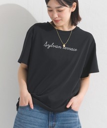 きれいめロゴプリント半袖Tシャツ