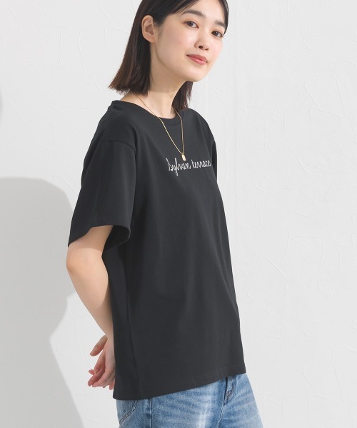 OMNES(オムネス)の「きれいめロゴプリント半袖Tシャツ(Tシャツ/カットソー・レディース・アイボリー/サックスブルー/ネイビー/ブラック・FREE)」の12枚目の写真