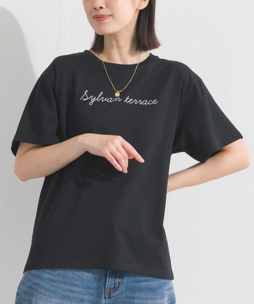 OMNES(オムネス)の「きれいめロゴプリント半袖Tシャツ(Tシャツ/カットソー・レディース・アイボリー/サックスブルー/ネイビー/ブラック・FREE)」の13枚目の写真