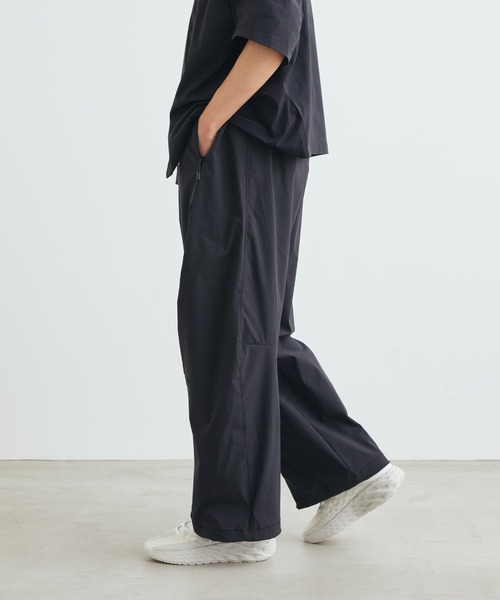 NIKE(ナイキ)の「ナイキ テック ヘリオス メンズ Dri-FIT パンツ / Nike Tech Helios Men's Dri-FIT Pants IF1283-010 Black(その他パンツ・メンズ・ブラック・XL/S/M/L/2XL)」の3枚目の写真