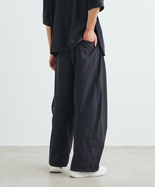 NIKE(ナイキ)の「ナイキ テック ヘリオス メンズ Dri-FIT パンツ / Nike Tech Helios Men's Dri-FIT Pants IF1283-010 Black(その他パンツ・メンズ・ブラック・XL/S/M/L/2XL)」の4枚目の写真