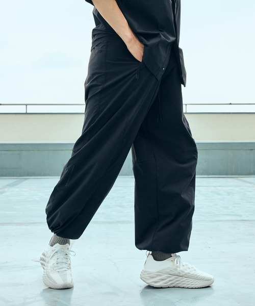 NIKE(ナイキ)の「ナイキ テック ヘリオス メンズ Dri-FIT パンツ / Nike Tech Helios Men's Dri-FIT Pants IF1283-010 Black(その他パンツ・メンズ・ブラック・XL/S/M/L/2XL)」の12枚目の写真