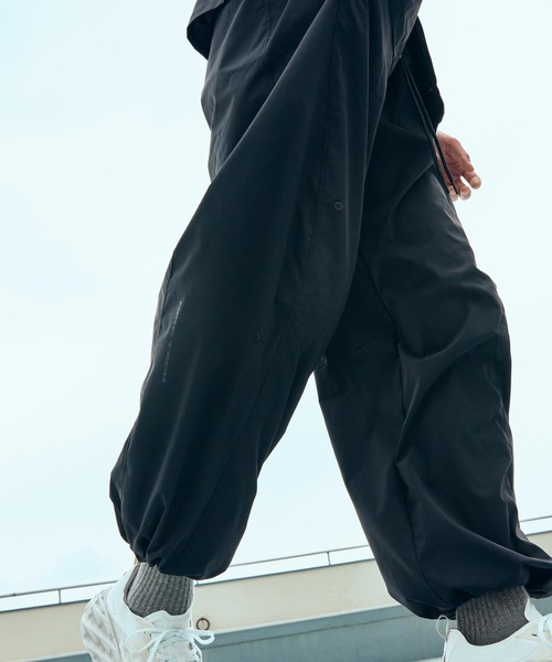 NIKE(ナイキ)の「ナイキ テック ヘリオス メンズ Dri-FIT パンツ / Nike Tech Helios Men's Dri-FIT Pants IF1283-010 Black(その他パンツ・メンズ・ブラック・XL/S/M/L/2XL)」の13枚目の写真