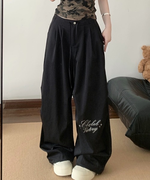 FAVORITO（ファヴォリート）の「ワイドレッグ（その他パンツ・レディース・ライトブルー/ホワイト/ブラック・L/M/S）」の2枚目の写真