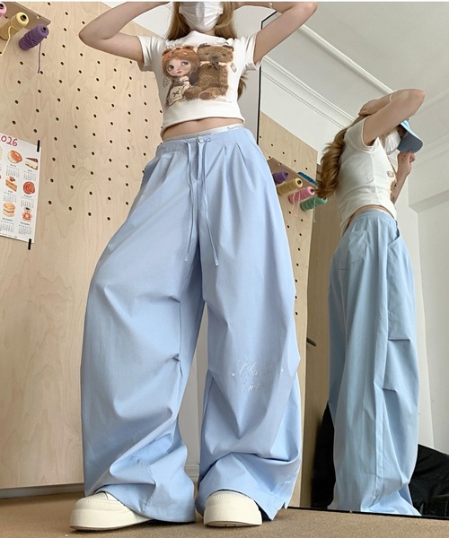 FAVORITO（ファヴォリート）の「ワイドレッグ（その他パンツ・レディース・ライトブルー/ホワイト/ブラック・L/M/S）」の13枚目の写真