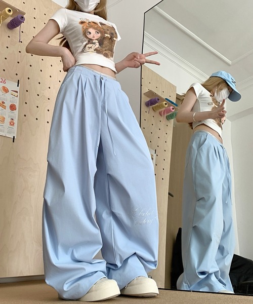 FAVORITO（ファヴォリート）の「ワイドレッグ（その他パンツ・レディース・ライトブルー/ホワイト/ブラック・L/M/S）」の14枚目の写真