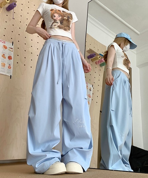 FAVORITO（ファヴォリート）の「ワイドレッグ（その他パンツ・レディース・ライトブルー/ホワイト/ブラック・L/M/S）」の17枚目の写真