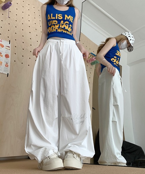 FAVORITO（ファヴォリート）の「ワイドレッグ（その他パンツ・レディース・ライトブルー/ホワイト/ブラック・L/M/S）」の22枚目の写真