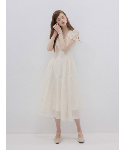 SINCETHEN(シンスゼン)の「エレナフローラルロングワンピース(ワンピース・レディース・その他・LARGE/SMALL/MEDIUM)」の3枚目の写真