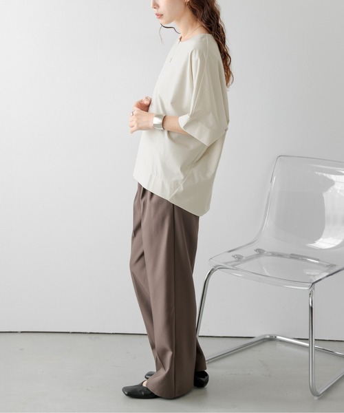 Lajour(ラジュール)の「ハーフジップコクーントップス(Tシャツ/カットソー・レディース・グレー/ホワイト/ベージュ/ブラック・フリー)」の11枚目の写真