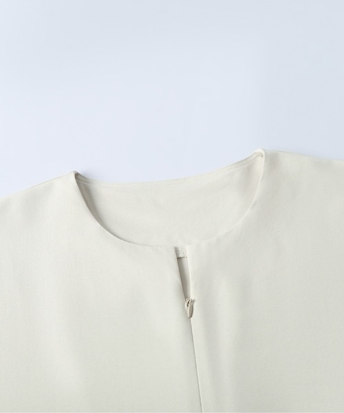 Lajour(ラジュール)の「ハーフジップコクーントップス(Tシャツ/カットソー・レディース・グレー/ホワイト/ベージュ/ブラック・フリー)」の22枚目の写真