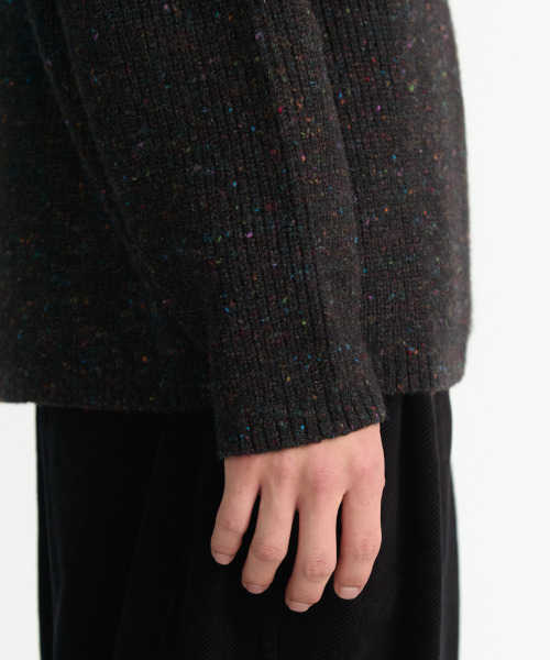 NONBLANK（ノンブランク）の「ネフラウンドニット_BLACK（ニット/セーター・メンズ・ブラック・MEDIUM/LARGE/X-LARGE）」の10枚目の写真