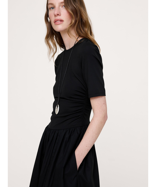 Banana Republic（バナナリパブリック）の「ジャージー コットンポプリン マキシドレス（ワンピース・レディース・ブラック・XS/S/M/L）」の3枚目の写真