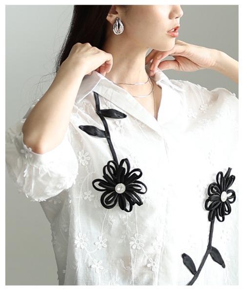 Sawa a la mode（サワアラモード）の「立体モチーフ花柄刺繍パフスリーブブラウス（シャツ/ブラウス・レディース・ホワイト・FREE）」の14枚目の写真