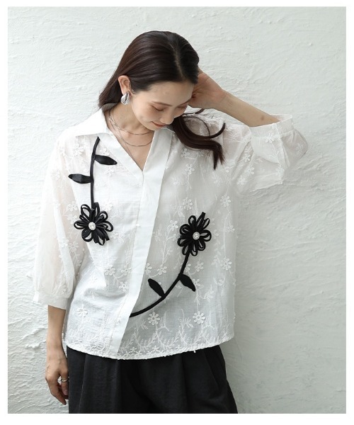 Sawa a la mode（サワアラモード）の「立体モチーフ花柄刺繍パフスリーブブラウス（シャツ/ブラウス・レディース・ホワイト・FREE）」の22枚目の写真