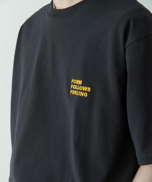 URBAN RESEARCH Sonny Label(アーバンリサーチサニーレーベル)の「ワンポイント刺繍ショートスリーブTシャツ(Tシャツ/カットソー・メンズ・ホワイト/チャコールグレー/ネイビー・MEDIUM/LARGE/X-LARGE)」の6枚目の写真