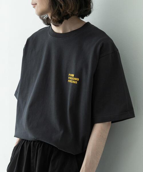 URBAN RESEARCH Sonny Label(アーバンリサーチサニーレーベル)の「ワンポイント刺繍ショートスリーブTシャツ(Tシャツ/カットソー・メンズ・ホワイト/チャコールグレー/ネイビー・MEDIUM/LARGE/X-LARGE)」の7枚目の写真