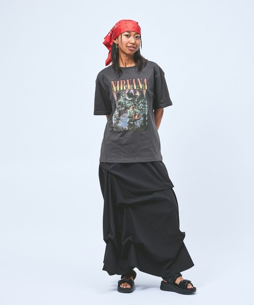 niko and...(ニコアンド)の「【NIRVANA / ニルヴァーナ】アソートTシャツ(Tシャツ/カットソー・レディース・チャコール/ブラウン・FREE)」の16枚目の写真