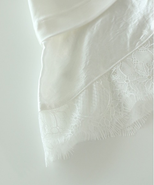 Marilyn Moon(マリリンムーン)の「eyelash lace hem cut-sew(Tシャツ/カットソー・レディース・ブラック/ホワイト/グリーン・FREE)」の18枚目の写真