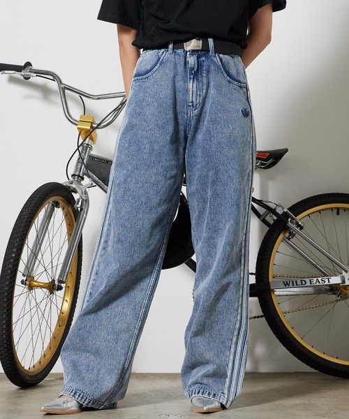adidas(アディダス)の「adidas/アディダス SST DENIM JEANS STRAIGHT LEG デニム ジーンズ ストレートレッグ デニムパンツ ワイドパンツ ストレートシルエット サイドライン メンズ レディース 2026年 夏 夏服(デニムパンツ・メンズ・ブルー・30inch/32inch/34inch/36inch)」の12枚目の写真