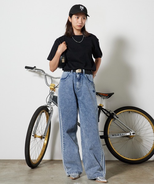 adidas(アディダス)の「adidas/アディダス SST DENIM JEANS STRAIGHT LEG デニム ジーンズ ストレートレッグ デニムパンツ ワイドパンツ ストレートシルエット サイドライン メンズ レディース 2026年 夏 夏服(デニムパンツ・メンズ・ブルー・30inch/32inch/34inch/36inch)」の17枚目の写真