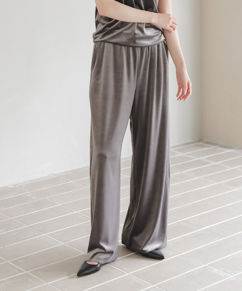 GREYCHORD(グレーコード)の「《NOBLE別注カラーあり》GREYCHORD/グレーコード ベロアイージーパンツ(その他パンツ・レディース・ライトグレー/ベージュ・X-SMALL)」の3枚目の写真