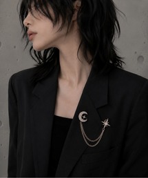 CERCA（チェルカ）の「【Bls】【ZA】【Bling Leads】襟ブローチ マルチチェーン 月(BL)（ブローチ/コサージュ）」