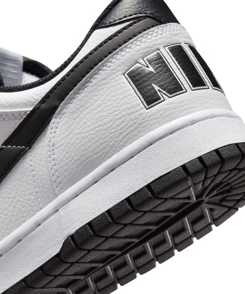 NIKE(ナイキ)の「NIKE ナイキ ナイキ ビッグナイキ LOW(スニーカー・メンズ・ホワイト×ブラック・25.0cm/27.5cm/27.0cm/26.5cm/26.0cm/25.5cm/28.0cm)」の8枚目の写真