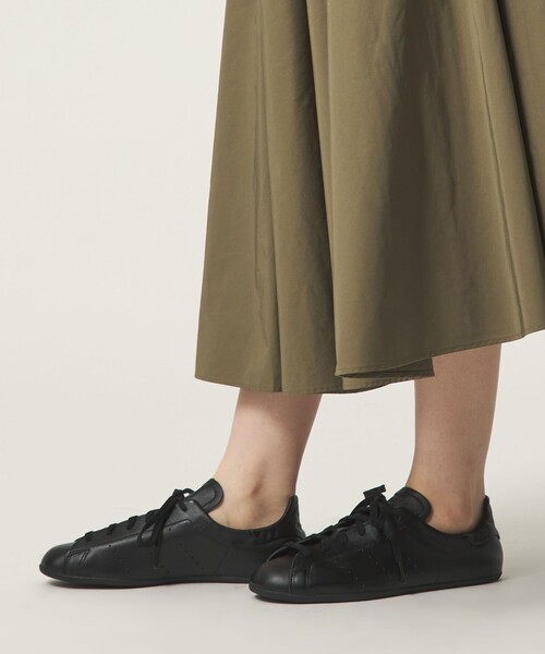 adidas Originals(アディダスオリジナルス)の「<adidas Originals>STANSMITH LO PRO W(スニーカー・レディース・ブラック/ホワイト・24.5cm/24cm/22.5cm/23.5cm/23cm)」の5枚目の写真
