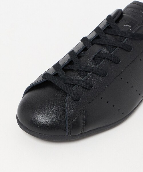 adidas Originals(アディダスオリジナルス)の「<adidas Originals>STANSMITH LO PRO W(スニーカー・レディース・ブラック/ホワイト・24.5cm/24cm/22.5cm/23.5cm/23cm)」の15枚目の写真