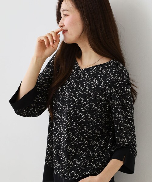 COUP DE CHANCE(クードシャンス)の「【手洗い可/日本製】スムースジャージ七分袖カットソー(Tシャツ/カットソー・レディース・ネイビー/ブラック系/ベージュ系/ボルドー・34/38)」の13枚目の写真