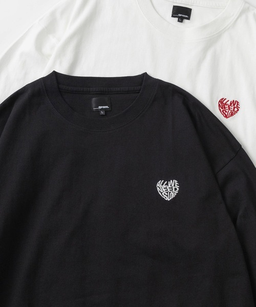 SlashDate(スラッシュデイト)の「【85】別注 ワンポイント ハートロゴ刺繍 クルーネック ロングスリーブTシャツ/ロンT/長袖Tシャツ/ドローコード/ユニセックス/レディース/メンズ【Sサイズ~Lサイズ】(Tシャツ/カットソー・メンズ・ホワイト/ホワイト系/ホワイト系1/ホワイト系2/ブラック/ブラック系/ブラック系1/ブラック系2/ピンク/ピンク系・M/L/S)」の6枚目の写真