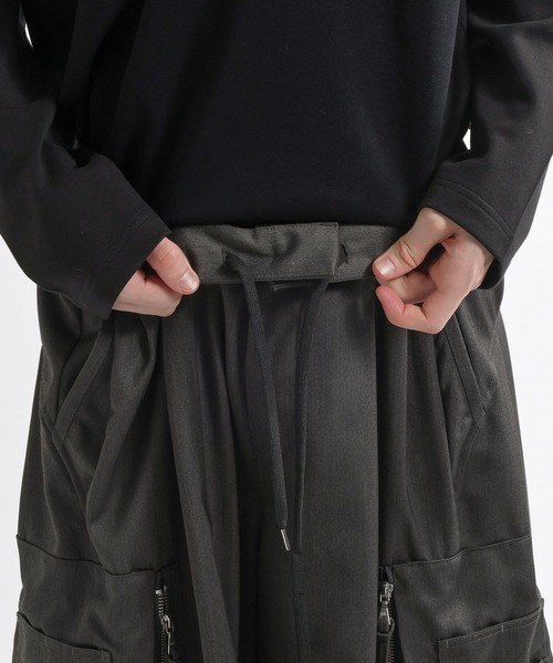HARE（ハレ）の「【SET UP対応】ZIPユーティリティカーゴパンツ(HARE)（カーゴパンツ・メンズ・レッド/ブラック/グレー・MEDIUM/SMALL）」の19枚目の写真