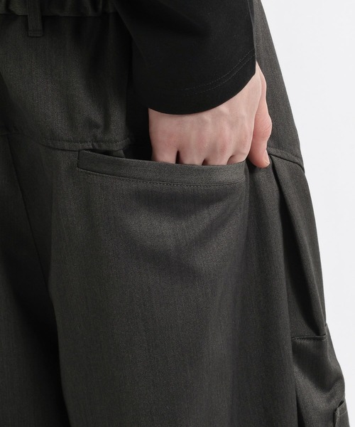 HARE（ハレ）の「【SET UP対応】ZIPユーティリティカーゴパンツ(HARE)（カーゴパンツ・メンズ・レッド/ブラック/グレー・MEDIUM/SMALL）」の10枚目の写真