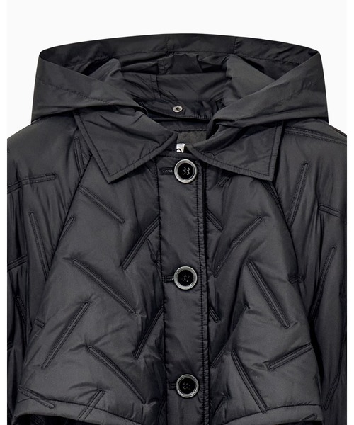 EMPORIO ARMANI(エンポリオアルマーニ)の「【エンポリオ アルマーニ】レギュラーフィット ベルト付き キルティング ダウンコート(ダウンジャケット/コート・レディース・ブラック・36/42/40/38)」の3枚目の写真